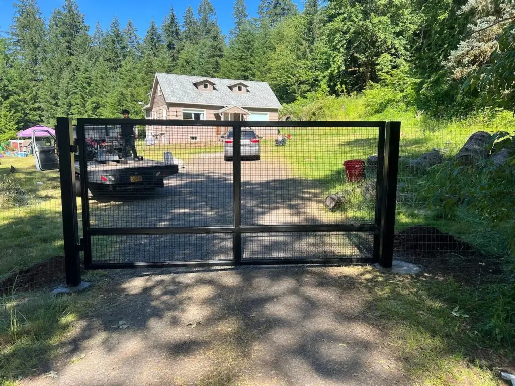 Chainlink gate replacement for farm in Troutdale Oregon with solar liftmaster gate opener AFTER