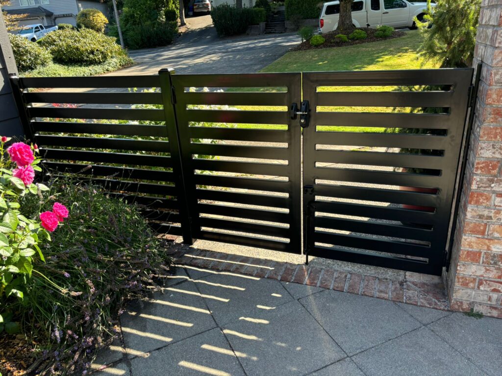 Pedestrian gate and fence replacement in Portland Oregon AFTER